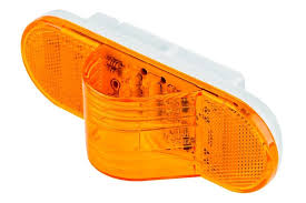 Lumière oval ambrée 2 po X 6.5 po