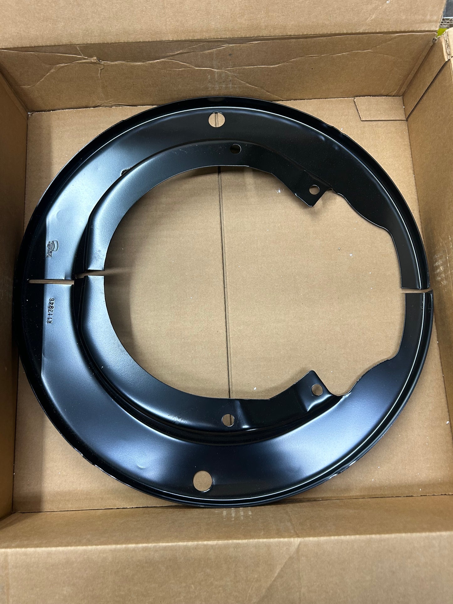 Neuf - Bouclier anti-poussière pour freins Bendix