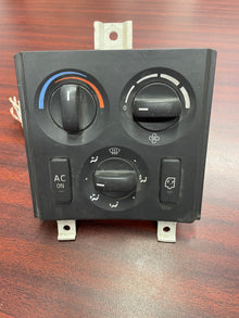 Contrôle de chauffage et de la climatisation Volvo