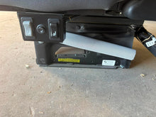 Siège conducteur chauffant haut de gamme Peterbilt