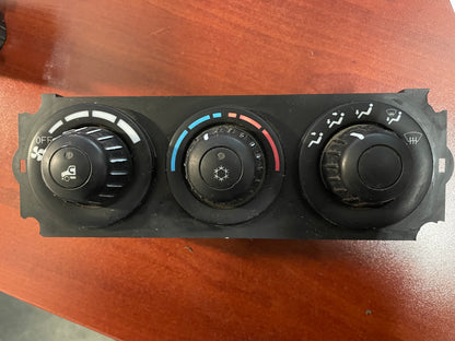 Contrôle de chauffage et de climatisation Kenworth T600