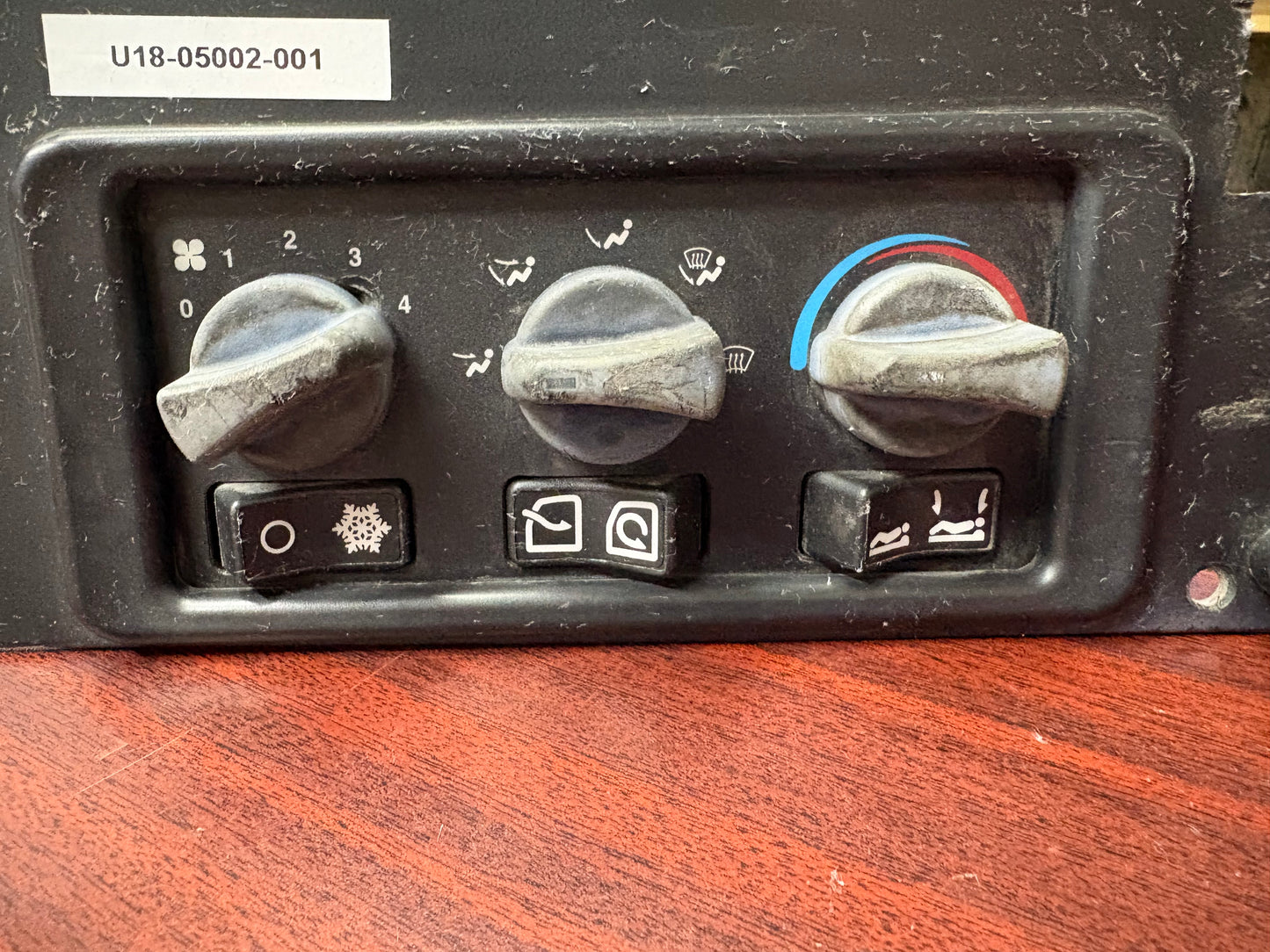 Contrôle de chauffage et de climatisation Peterbilt 387