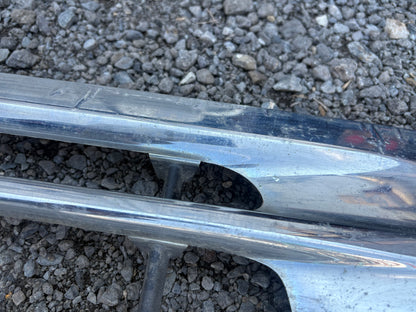 Grille de calandre inférieur chromée pour Sterling