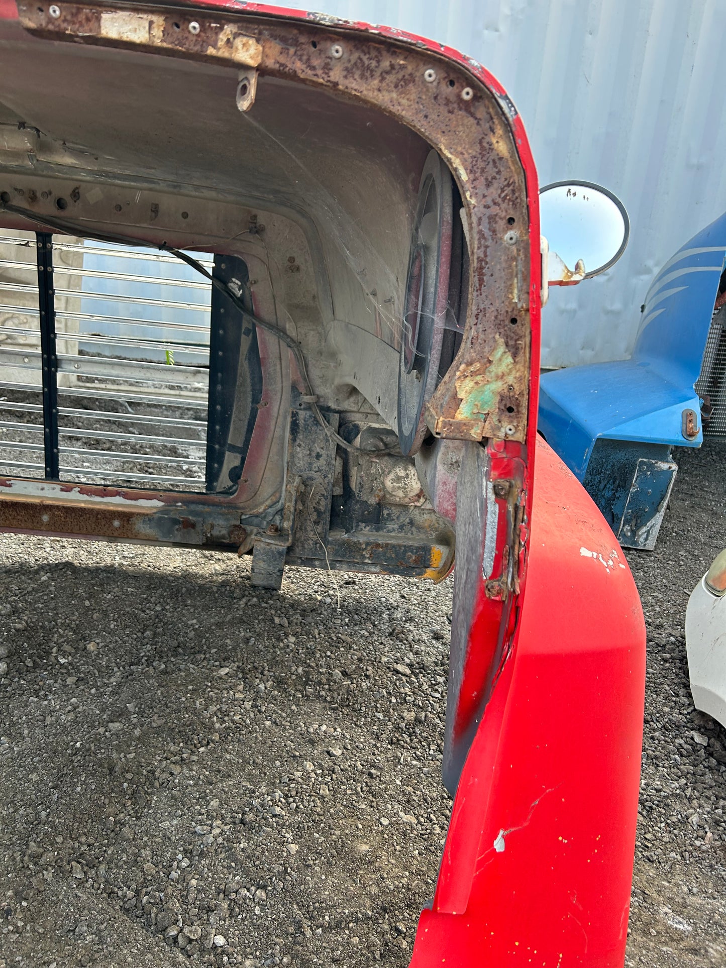 Usagé - Capot Ford L9000