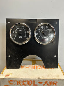 Tableau de bord International série 9000 Noir