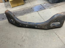 Cross member International 1660004 C1