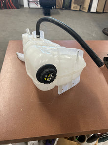 Surge Tank International Prostar